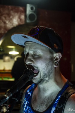Yakavetta play the Bike'N'Hound