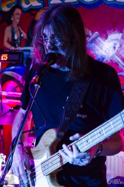 Boxing Day with The Badgers at the Bike'N'Hound - Photo by Tobias Alexander/Grey Trilby