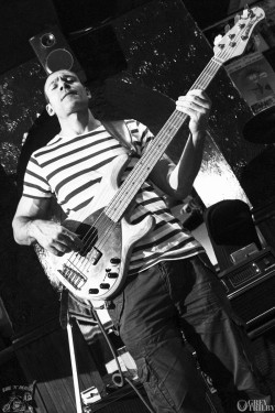 The Andy Bennett Band at the Bike'N'Hound. Photography by Grey Trilby | Tobias Alexander
